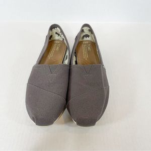Women's Gray Classic Toms 8.5